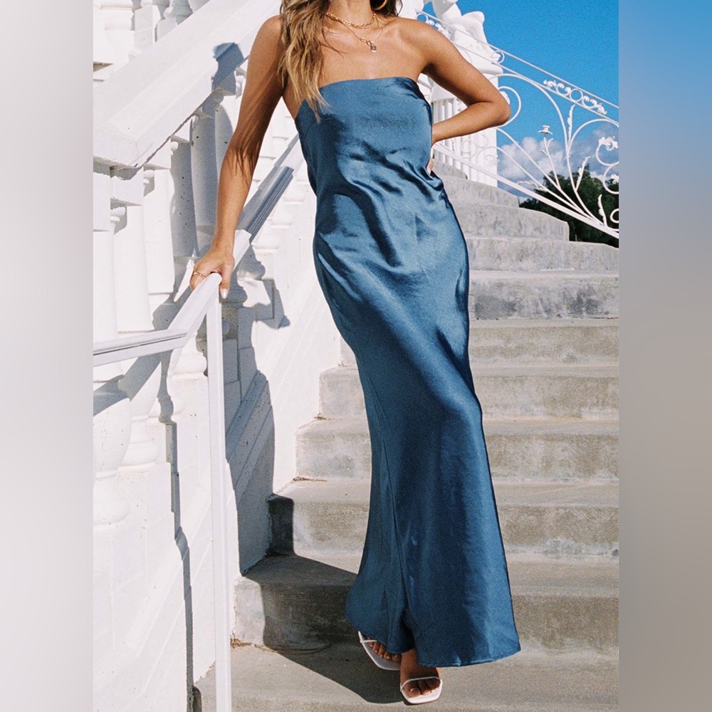 NWT Princess Polly Haley Maxi Dress Mid Blue🦋 - Picture 4 of 10